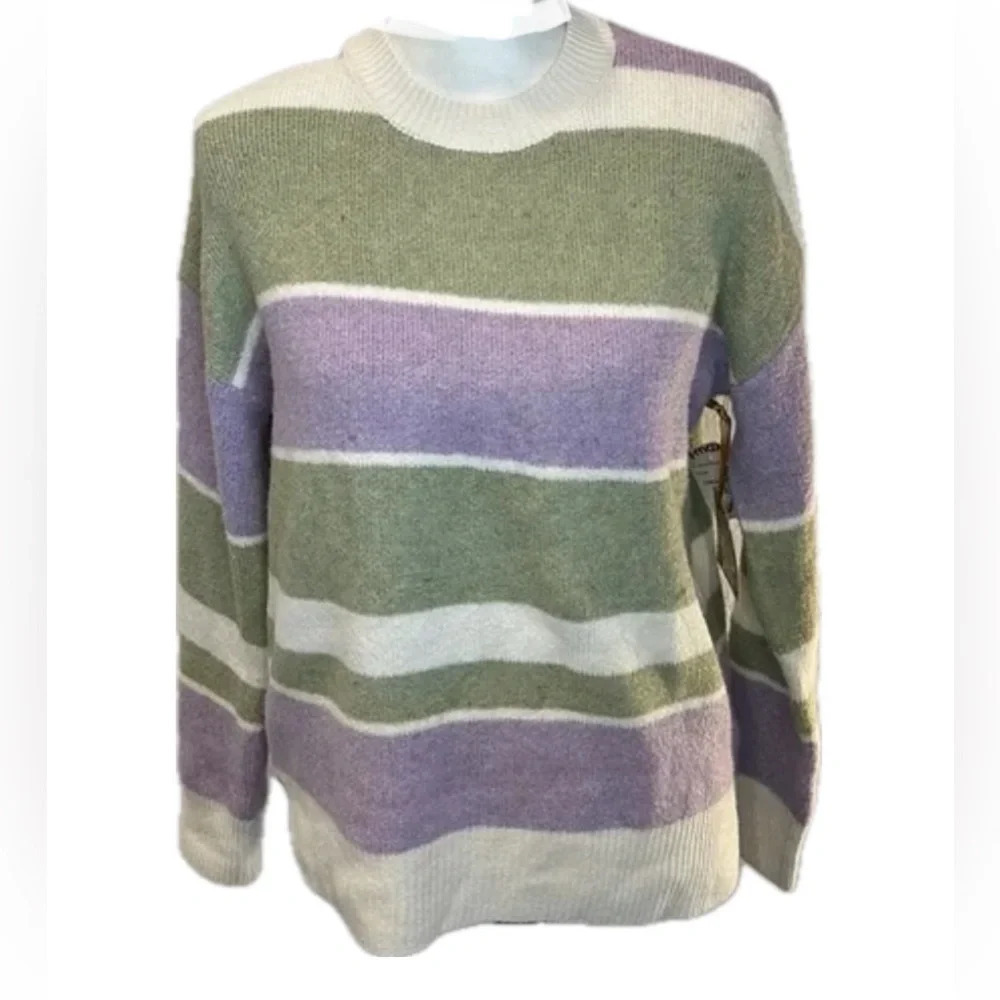 Striped oversized medium sweater